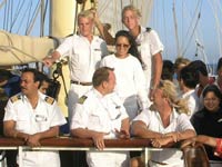 Captain and crew Star Flyer