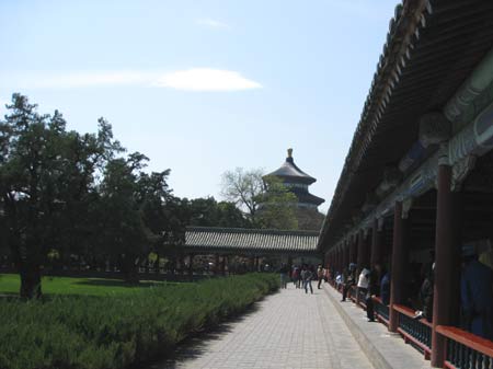 approach to temple of heaven, beijing